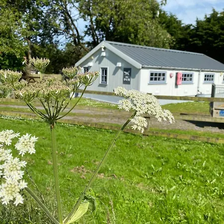 The Den At Gate * Husthwaite
