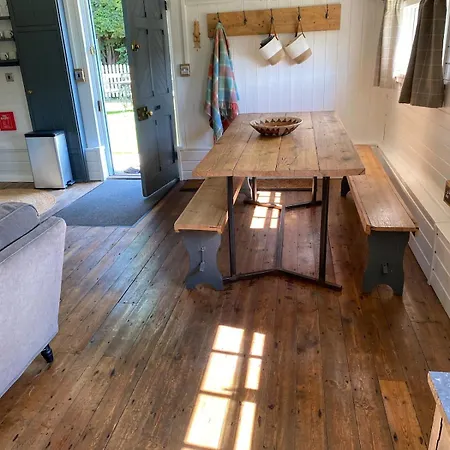 펜션 The Den At Gate Husthwaite