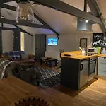 The Den At Gate *